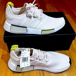 adidas NMD_r1. WOMENS SZ 9